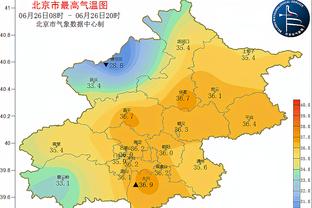 董方卓：再回曼联既熟悉又陌生，相信俱乐部一定会走出低谷